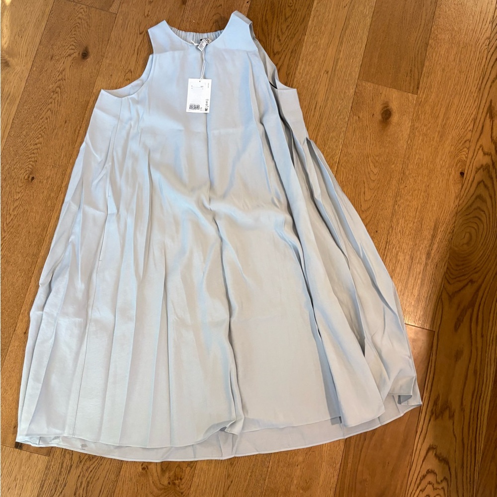 COS Light Gray Sleeveless Midi Dress